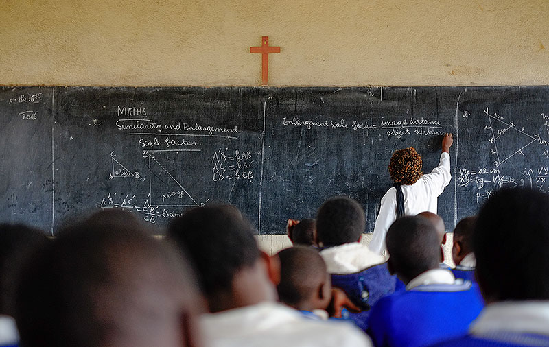 Reflexión de julio de 2020 · La carta de un padre socialista y ateo en la que le explica a su hijo por qué debe ir a clase de Religión