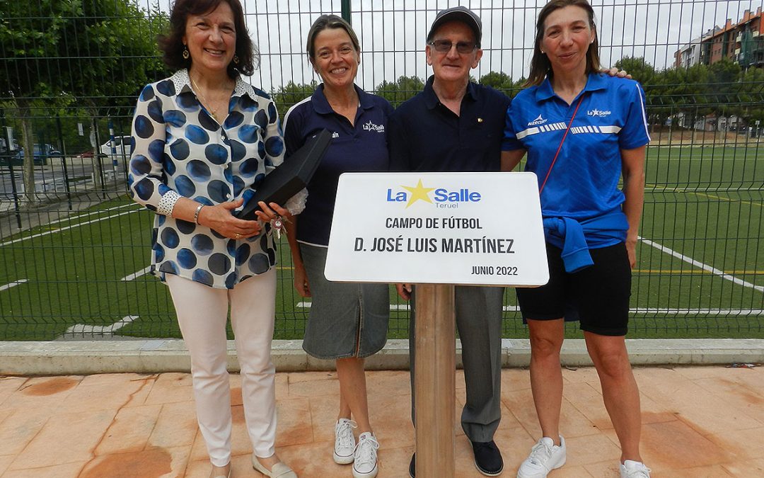 El colegio La Salle de Teruel rinde homenaje a D. José Luís Martínez, antiguo profesor de Primaria y educador por el deporte