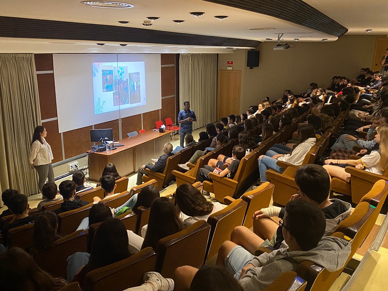 Visita del Hno. Panneer Silvam al Colegio La Salle de Paterna desde el Colegio Boy’s Town de la India