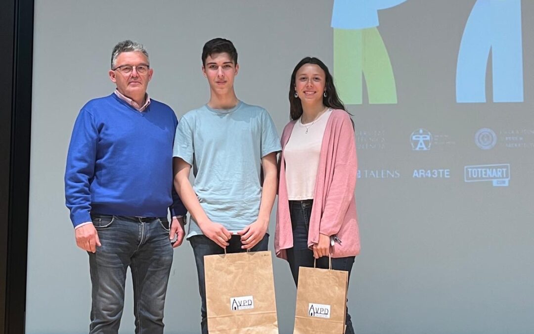Vera Rodes y David Martí, alumnos del Colegio La Salle Paterna, obtienen “Mención Honorífica” en la Olimpiada de Dibujo Técnico de Valencia