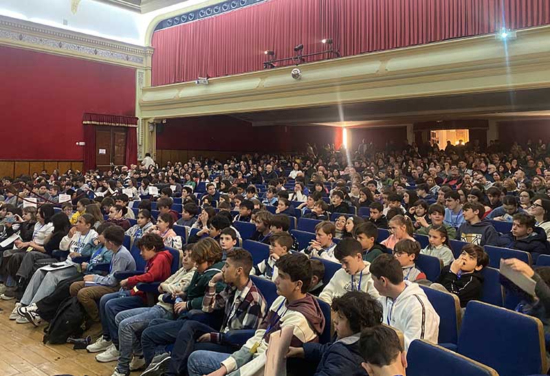 Más de 270 alumnos de doce colegios de Valencia participan en los XXII Juegos Matemáticos del Colegio La Salle Paterna