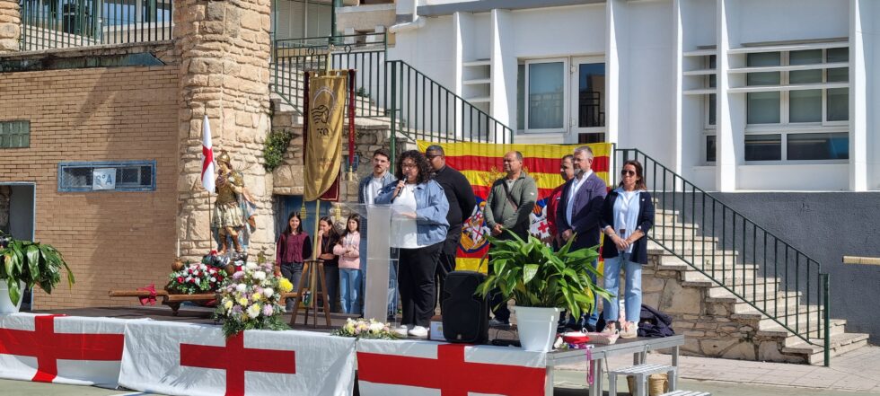 El «Xicotet» ja està a La Salle Alcoi! Una emotiva trobada entre dos gegants